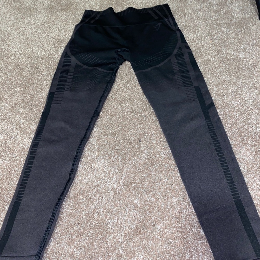 Geo seamless leggings
